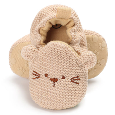 Cuddly knitted animal baby shoes